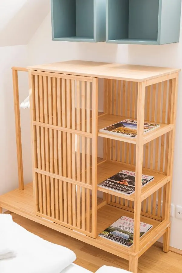 Micro Rooftop Penzing Vienne 0*,  Autriche