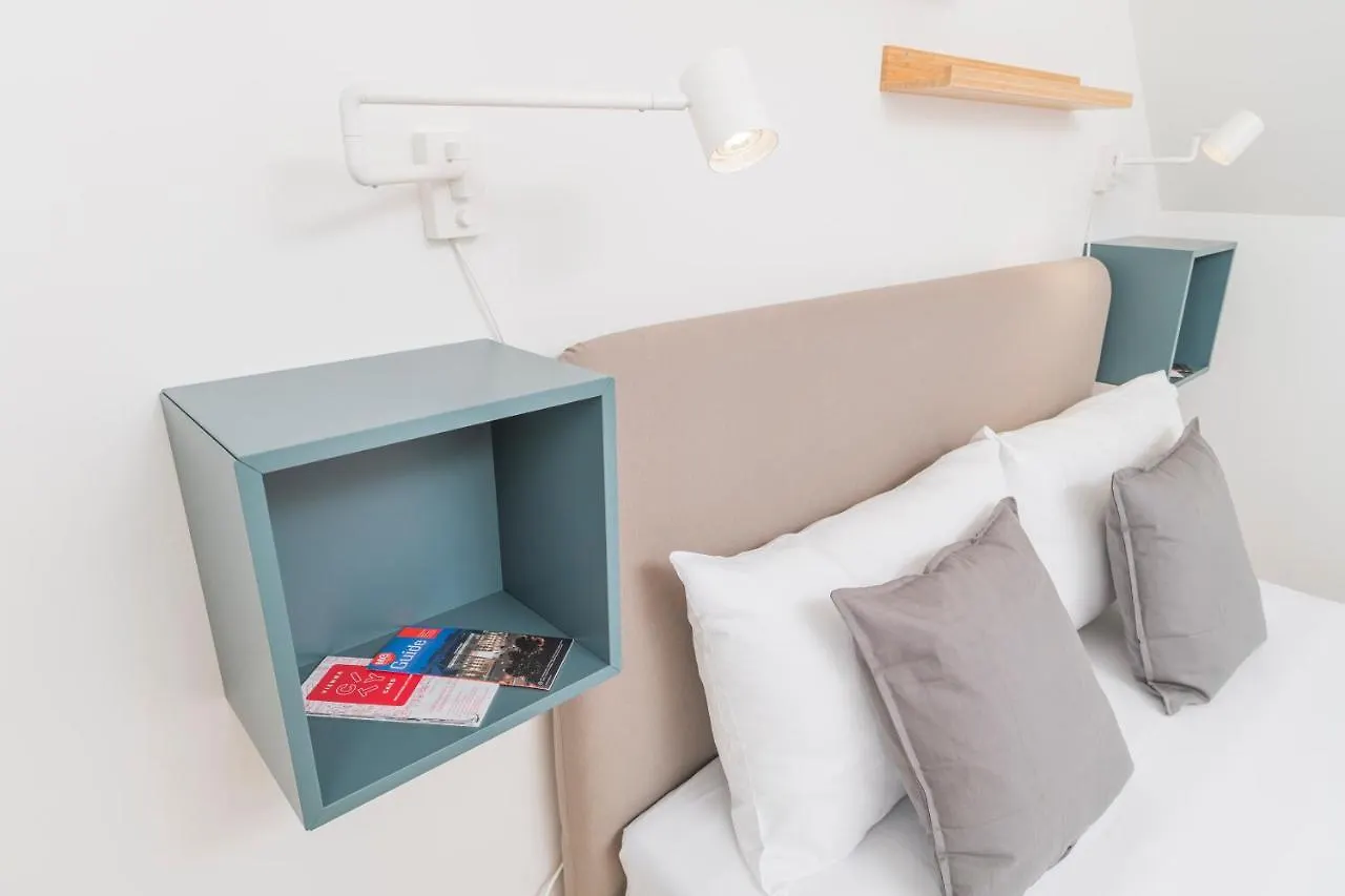 Micro Rooftop Penzing Vienne 0*,  Autriche