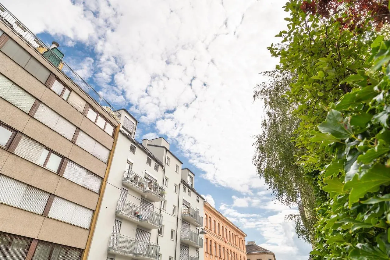 Micro Rooftop Penzing Wien 0*,